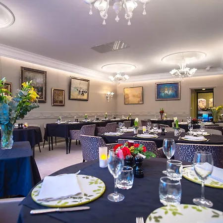 מלון La Terrasse 4*