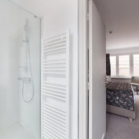 La Terrasse מלון