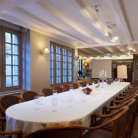 La Terrasse Hotel 4*