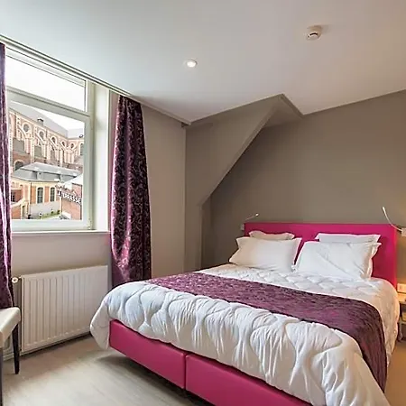 La Terrasse Hotel 4*