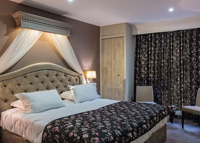 La Terrasse - Les Collectionneurs 4*