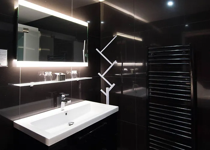 Hotel La Terrasse - Les Collectionneurs 4*