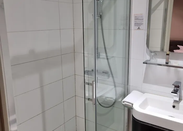 Hotel La Terrasse - Les Collectionneurs 4*