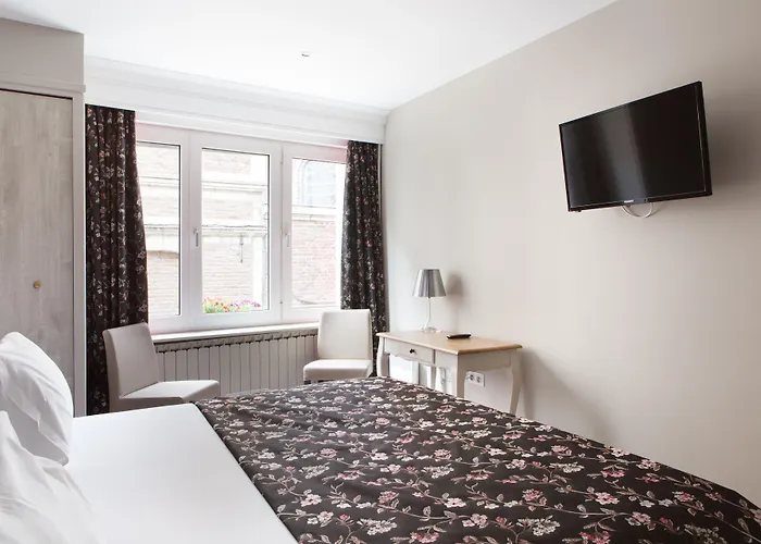 Hotel La Terrasse - Les Collectionneurs 4*