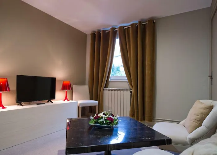 Hotel La Terrasse - Les Collectionneurs