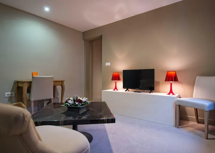 Hotel La Terrasse - Les Collectionneurs 4*